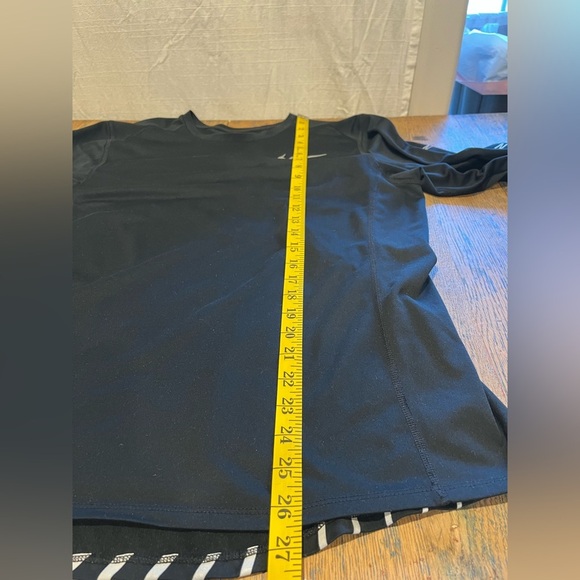 🖤 Nike Dri-FIT Long Sleeve Running Top – Noir, taille L🖤 - Picture 4 of 7